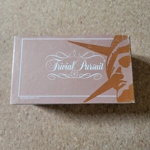 Trivial Pursuit Game Welcome To America Edition 1886 - 1986 Card Extension Set